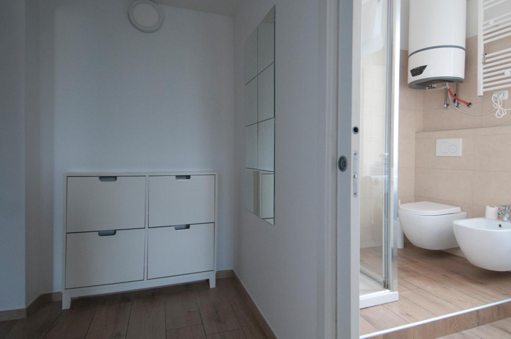 Blanco Apartment - Ambrogiohost Болонья Экстерьер фото